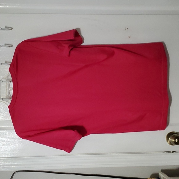 Blessed Beyond Measure V neck Shirt color hot pink💕 - Picture 4 of 4
